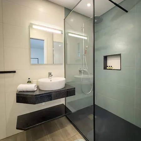 Nova En-suite Luxury, Private Pool, Sea View Вилла