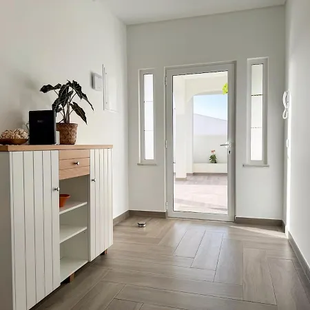Nova En-suite Luxury, Private Pool, Sea View Вилла Албуфейра
