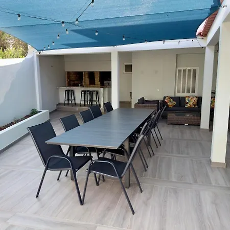 Βίλα Nova En-suite Luxury, Private Pool, Sea View Αλμπουφέιρα
