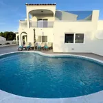 Nova En-suite Luxury, Private Pool, Sea View ヴィラ *